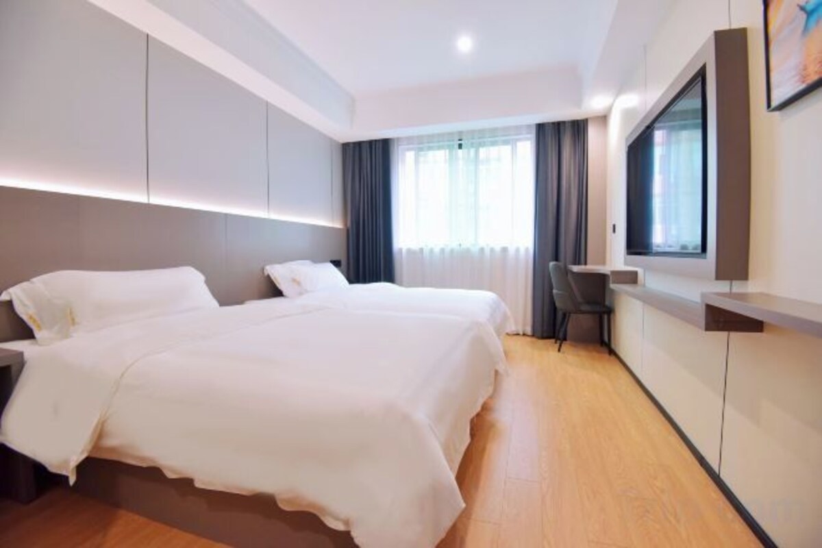 Deluxe Standard Room
