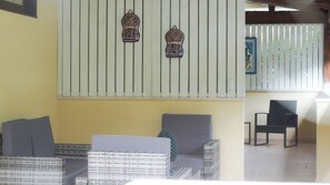 Interior - Villa in the green - charming rooms with bath, porch, Wi-Fi, A/C and parking (Palermo)