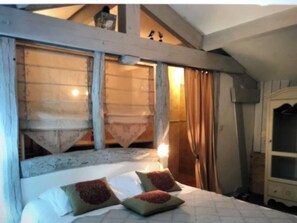 1 bedroom, iron/ironing board, bed sheets