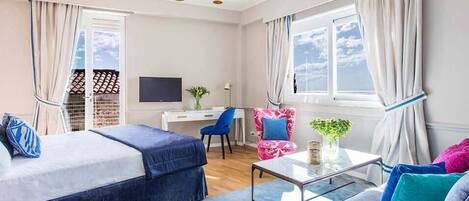 1 sovrum, skrivbord, strykjärn/strykbräda och gratis wi-fi