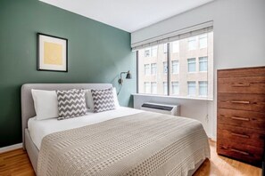 1 bedroom, iron/ironing board, travel crib, WiFi