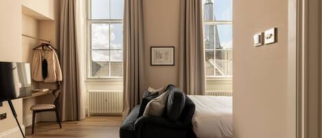 1 chambre, fer et planche Ă repasser, Wi-Fi, literie fournie