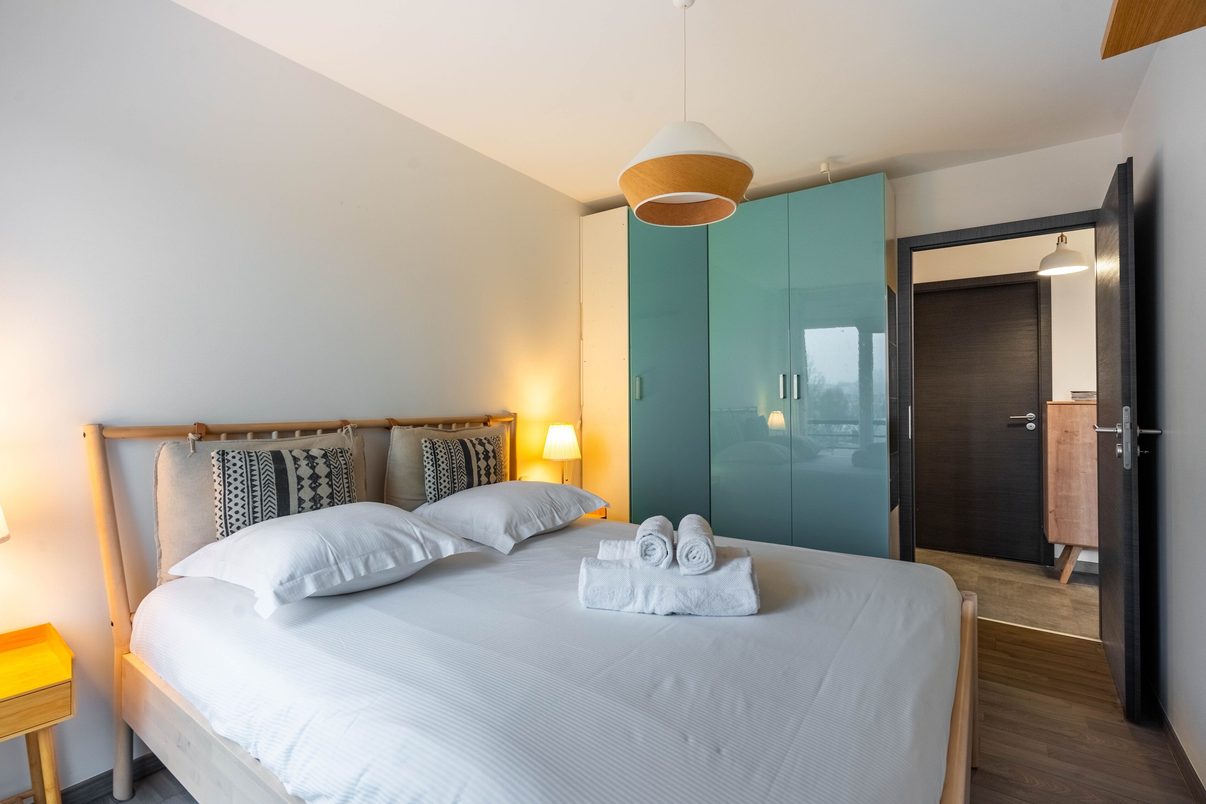 2 bedrooms, iron/ironing board, free WiFi, bed sheets