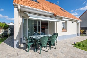 Outdoor dining - La Maison Effet Mer - Proche plage, parking privé (Berck)