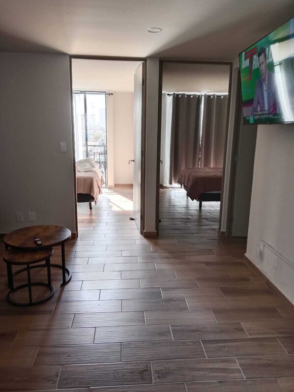 2 Schlafzimmer, Bügeleisen/Bügelbrett, WLAN, Bettwäsche