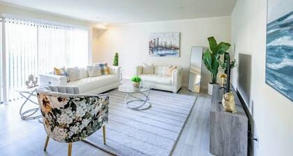 06 Spacious furnished & all Inclusive 2 bdrm, 2 bath condo with WiFi, Central AC