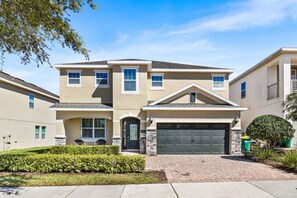 Exterior - Fantastic 6BR Themed Encore Home (Kissimmee)