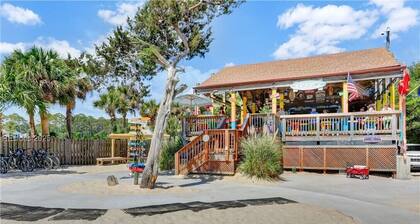 New listing! Completely remodeled Villa. Beachfront with view of main pool.