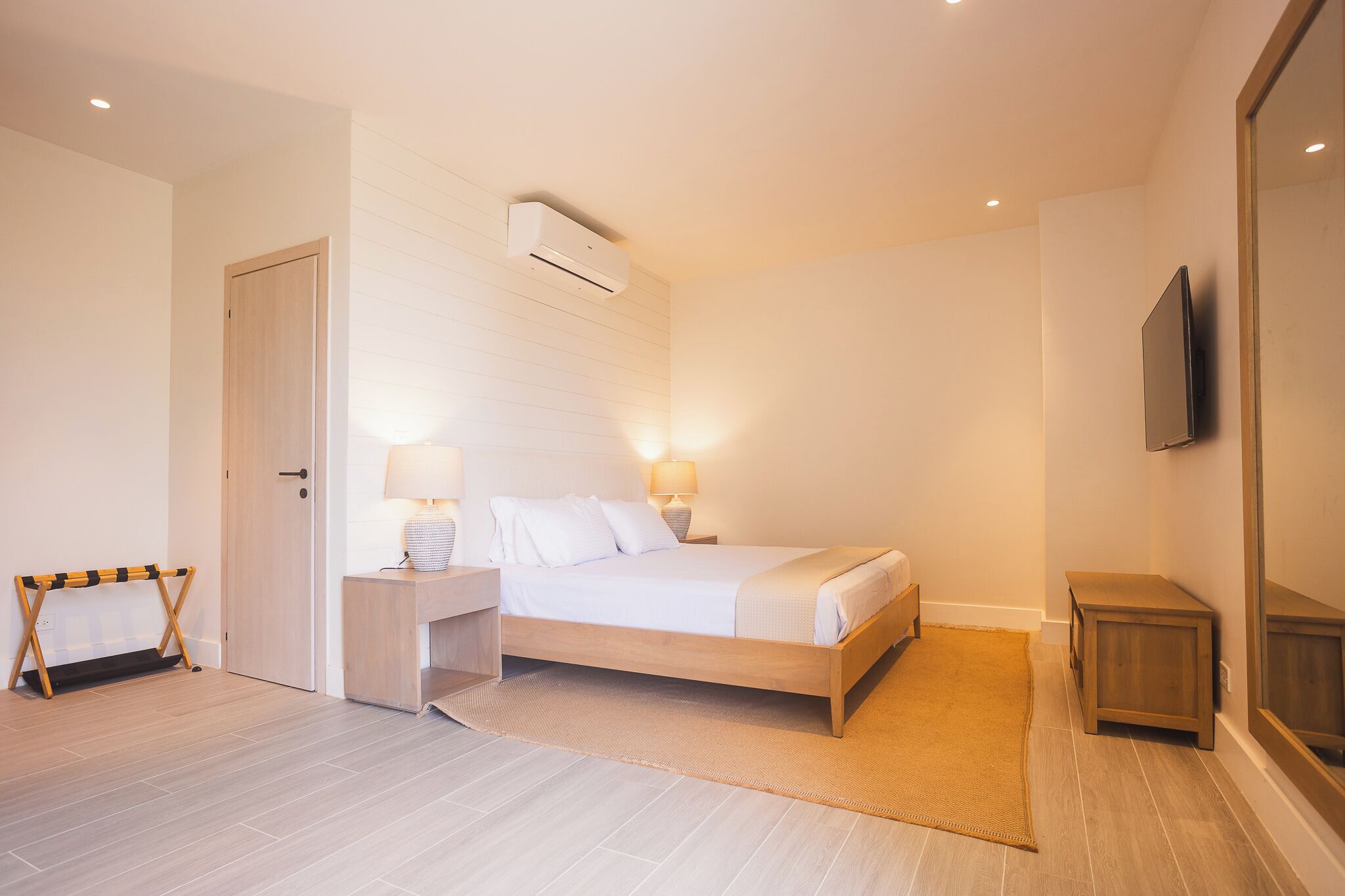 Luxury Apartment | Premium bedding, pillowtop beds, soundproofing, free WiFi