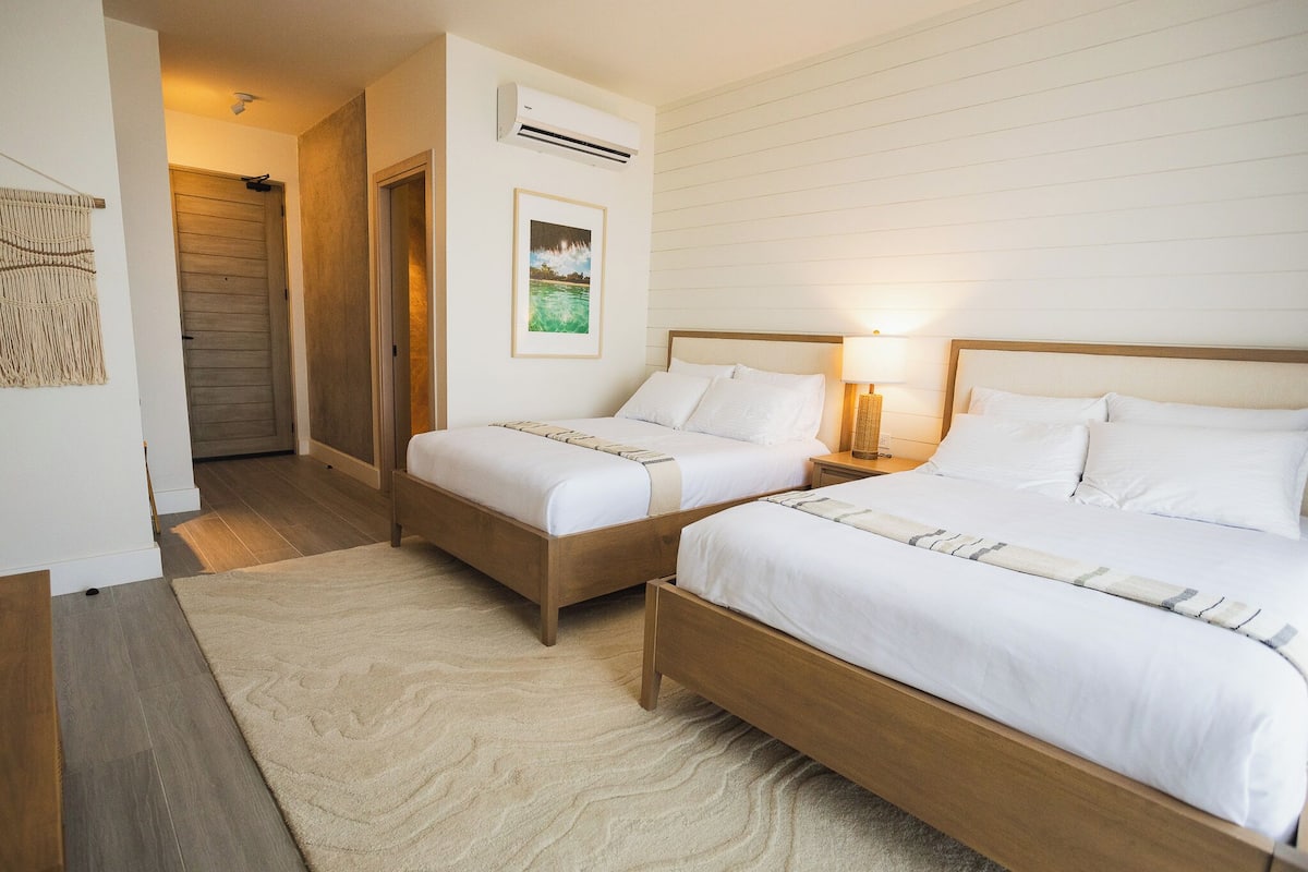 Premium bedding, pillowtop beds, soundproofing, WiFi (free)