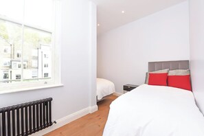 3 Schlafzimmer, Bügeleisen/Bügelbrett, WLAN, Bettwäsche