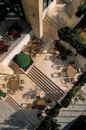 Terrace/patio - The Telegraph Hotel - The Leading Hotels of the World (Tbilisi)