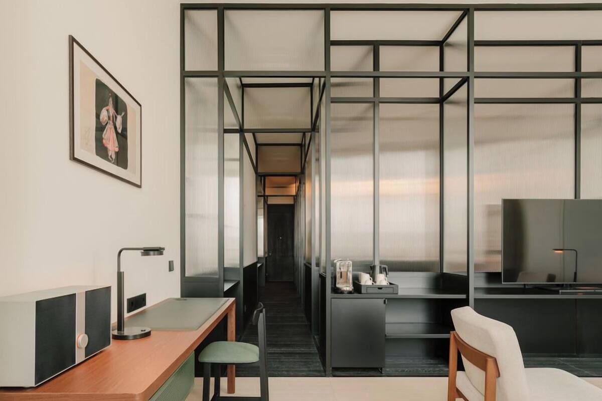 Ropa de cama de alta calidad y minibar