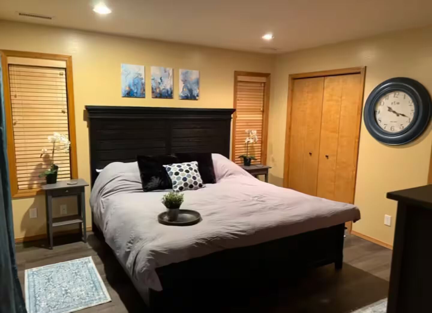 3 bedrooms, WiFi, bed sheets