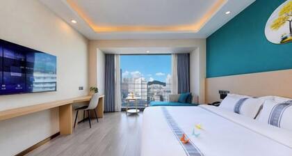 Rujia Tongbai Yun Hotel (Zunyi Medical College Victoria Shop)