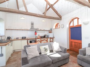 Living area - The Yarde Annexe (Taunton)