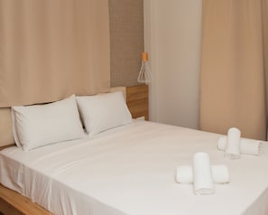 1 chambre, fer et planche à repasser, Wi-Fi, draps fournis