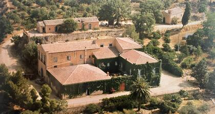 Panoramic villa with terrace, close to Italian Fashion Outlets