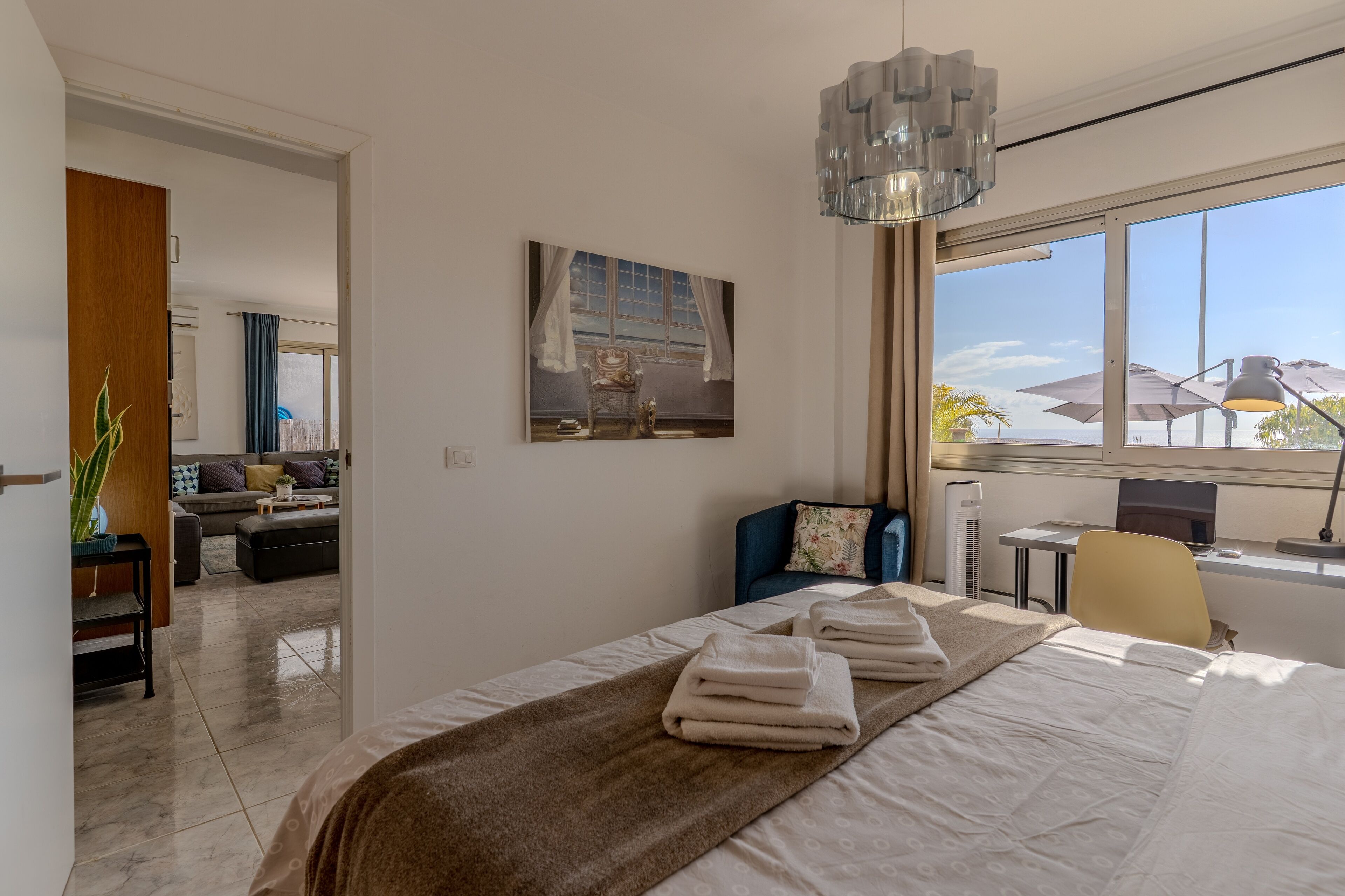 2 bedrooms, iron/ironing board, free WiFi