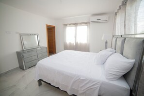 3 bedrooms, iron/ironing board, WiFi, bed sheets - KD Dreamscape (La Altagracia)
