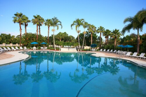 Right Direction Rentals Studio Villa 8270