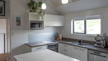 Fridge, microwave, dishwasher, toaster