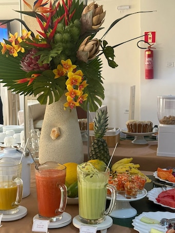 Desayuno a la carta incluido todos los días