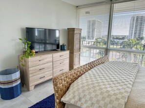 2 chambres, fer et planche Ă repasser, Wi-Fi, literie fournie