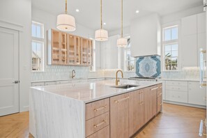 House (Multiple Bedrooms) | Interior - Holiday House 331 TAI (Port Aransas)