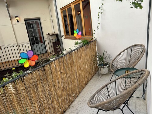 Casa Cedro, unique style with free parking 200 meters from the Plaza del Pilar