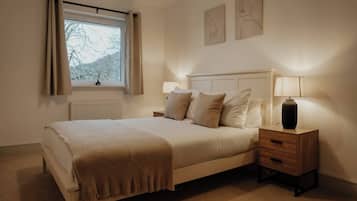 2 Schlafzimmer, Bügeleisen/Bügelbrett, WLAN, Bettwäsche