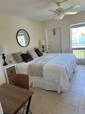 1 室のベッドルーム、アイロン / アイロン台、WiFi、ベッドシーツ