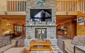 Smart TV, fireplace