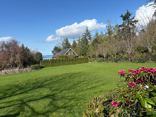 Tranquil 4-bedroom bungalow in Crofton for Large Families and Reunions