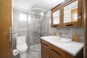 Hair dryer, towels, soap, shampoo