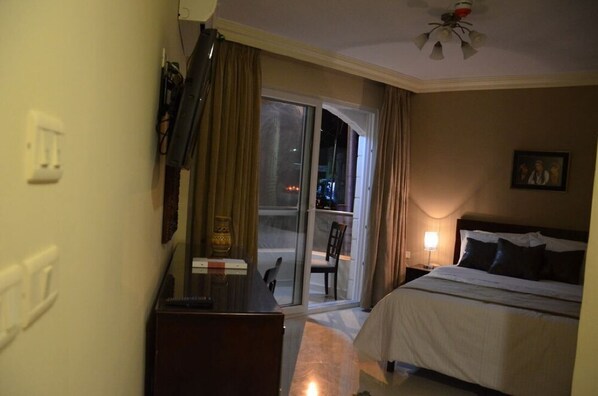 Deluxe Room - Saint John Hotel (Madaba)