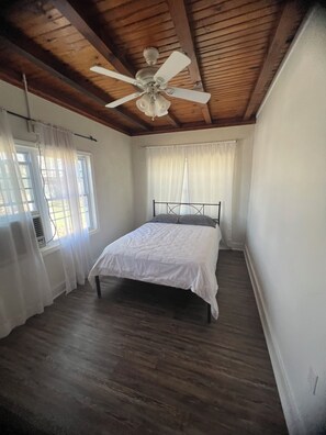 4 bedrooms