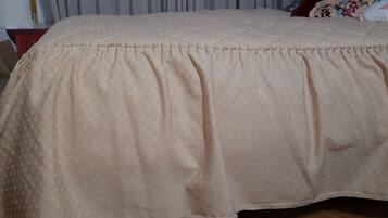 1 quarto, ferros/tábuas de passar roupa, Wi-Fi, roupa de cama