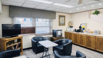 TĂ€gliches inbegriffenes kontinentales FrĂŒhstĂŒck