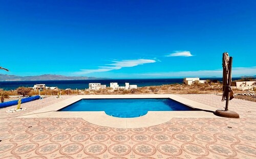 Casa Finisterra Propiedad de Ensueño en El Sargento BCS