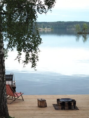 Standard Cottage, 4 Bedrooms, Lake View, Lakeside | Terrace/patio - Cozy 4BR Lakeside Cottage with Sauna (Asikkala)