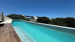 Luxe penthouse, 2 slaapkamers, privézwembad | 1 slaapkamer, gratis wifi, beddengoed