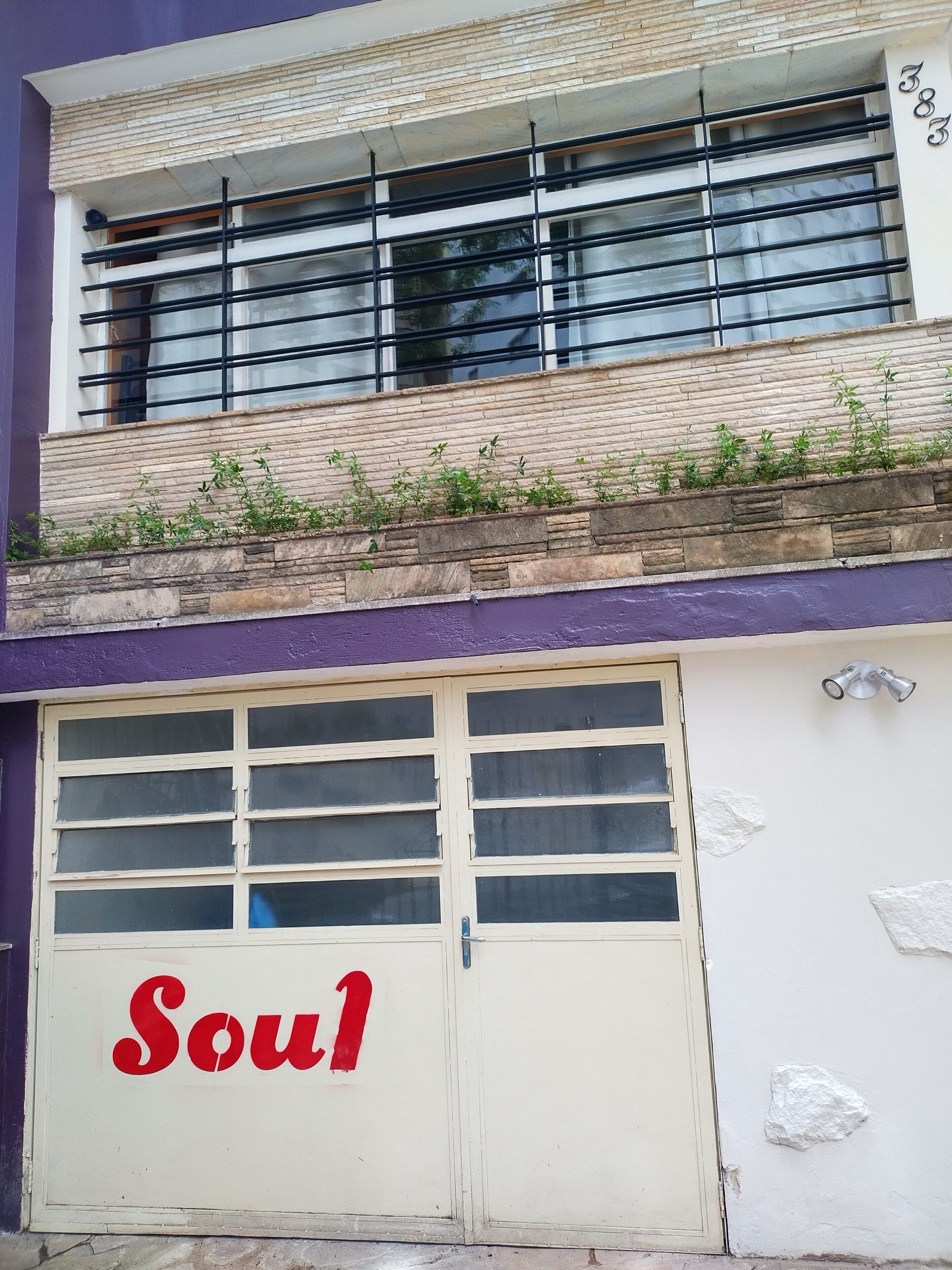 Fachada da propriedade