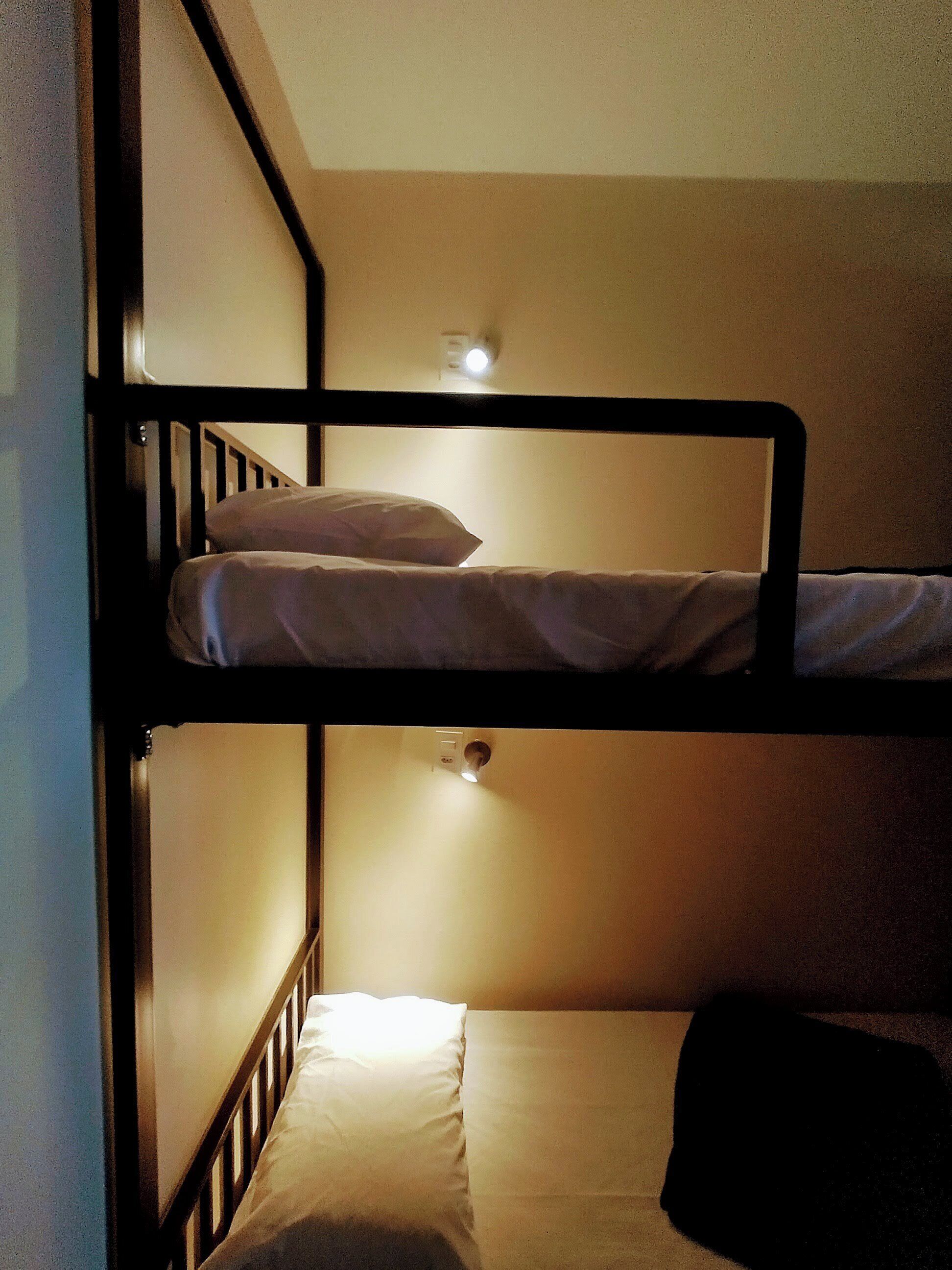 Mixed dormitory, 4 beds, air conditioning | Iron/ironing board, free WiFi, bed sheets
