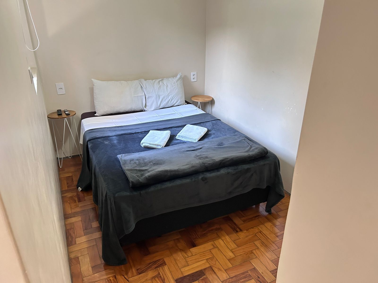Habitación doble, no fumadores, Aire acondicionado | Tabla de planchar con plancha y wifi gratis