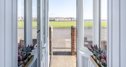 2 bedroom accommodation in Berwick Upon Tweed