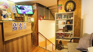 Living area - QORI SISA HOSTAL (Cusco)