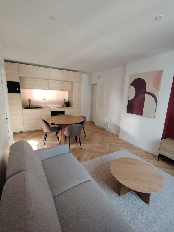 Fernseher
