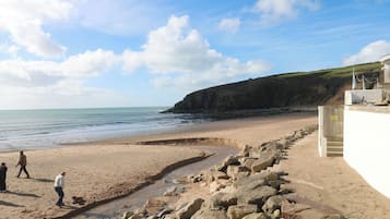 ๊ทผ์ฒ ํด๋ณ