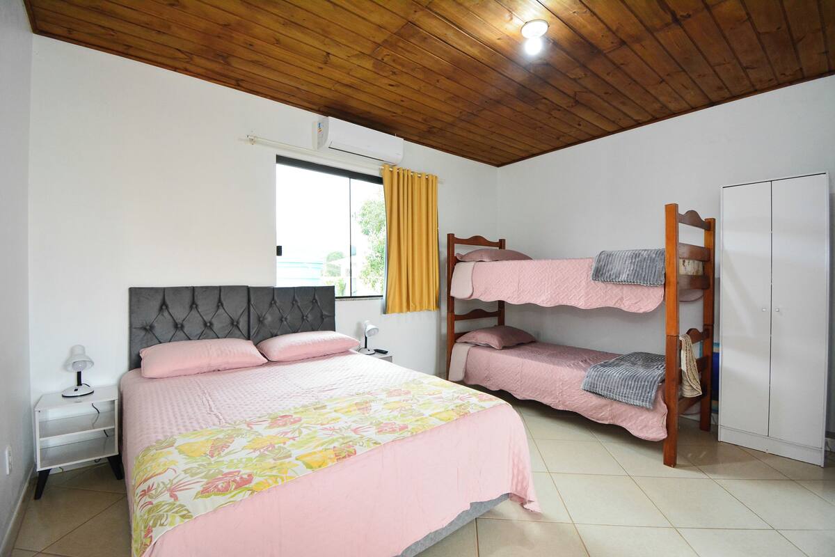 1 bedroom, free WiFi